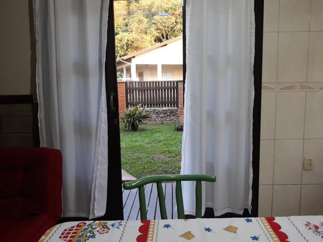 דירות פיניירה Residencial Do Cadinho מראה חיצוני תמונה